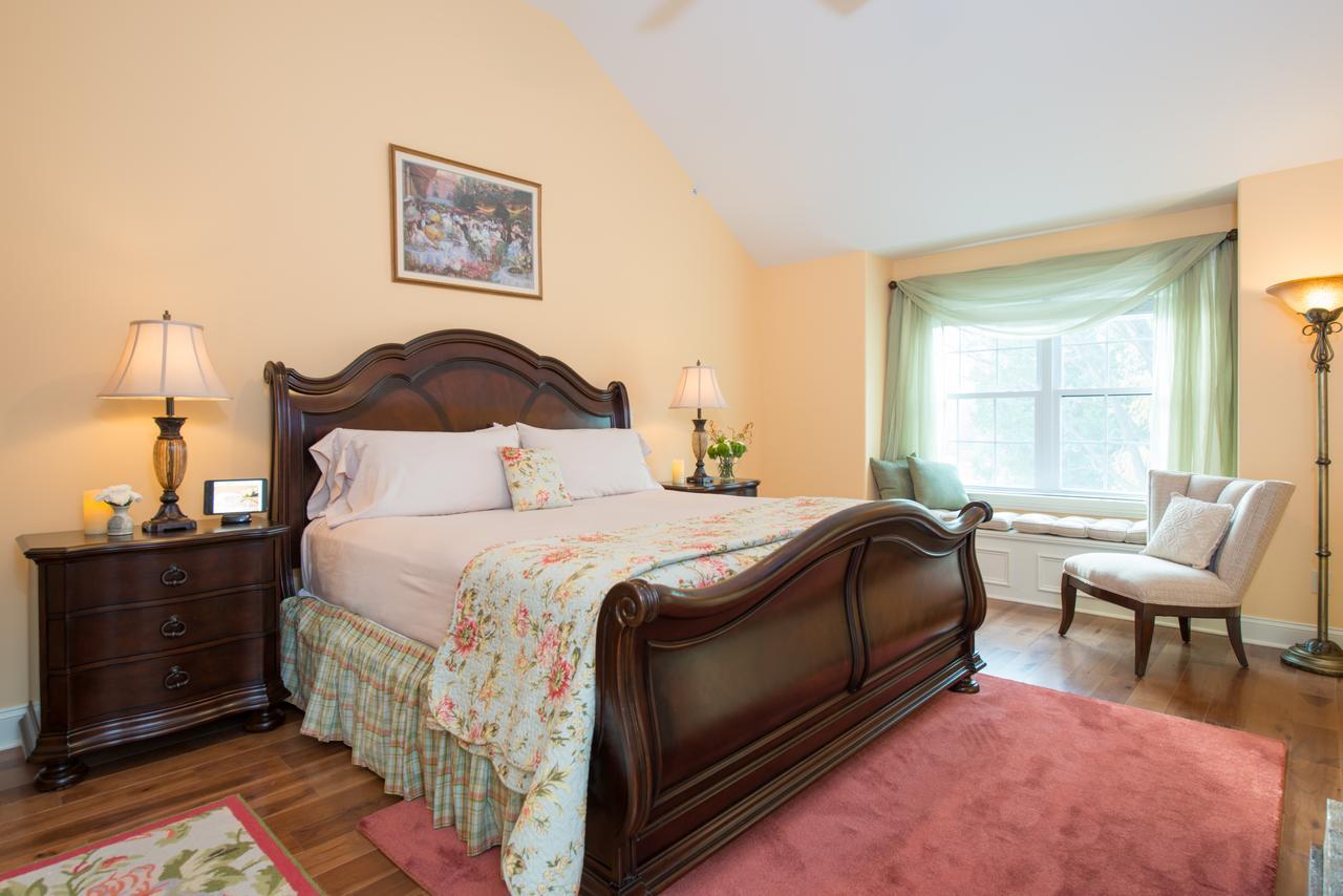 Caldwell House Bed And Breakfast Salisbury Mills Exterior photo