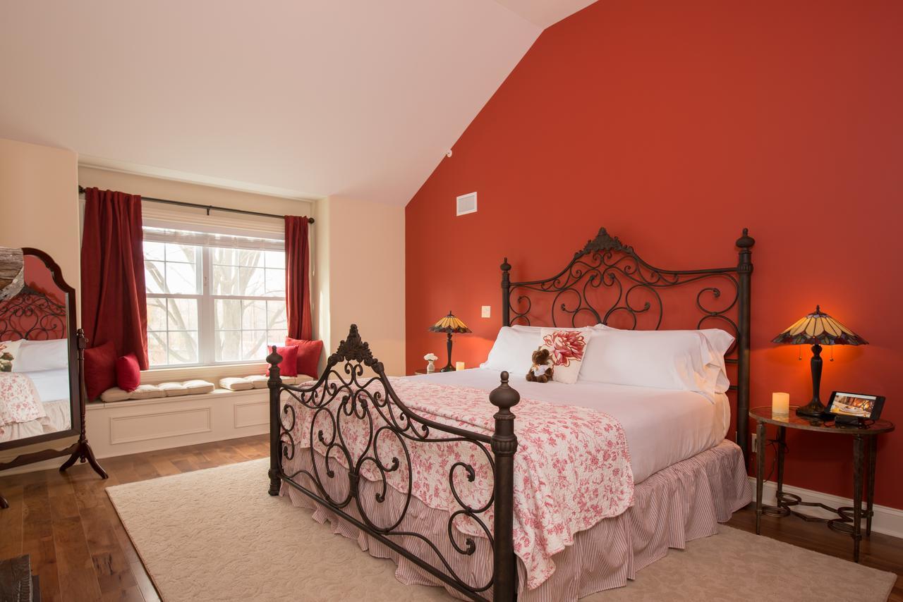 Caldwell House Bed And Breakfast Salisbury Mills Exterior photo